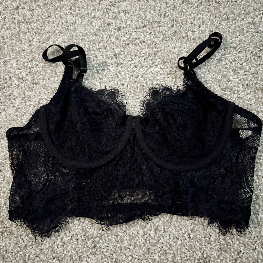 ✨3 for $25✨ Black Lace Bralette
